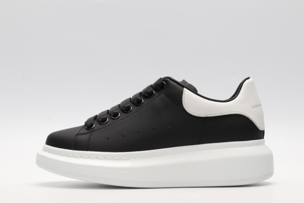 Alexander McQueen Oversized Sneaker