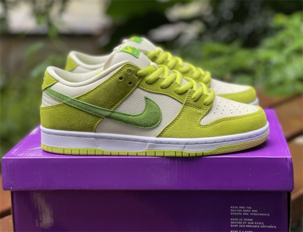 Nike SB Dunk Low Green Apple DM0807-300