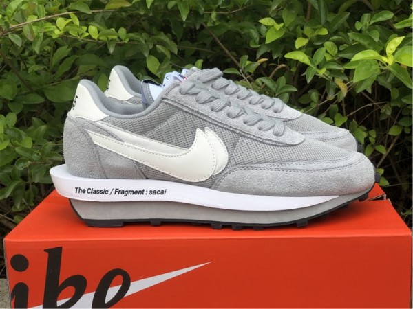 Fragment Sacai Nike LDWaffle Wolf Grey DH2684-001