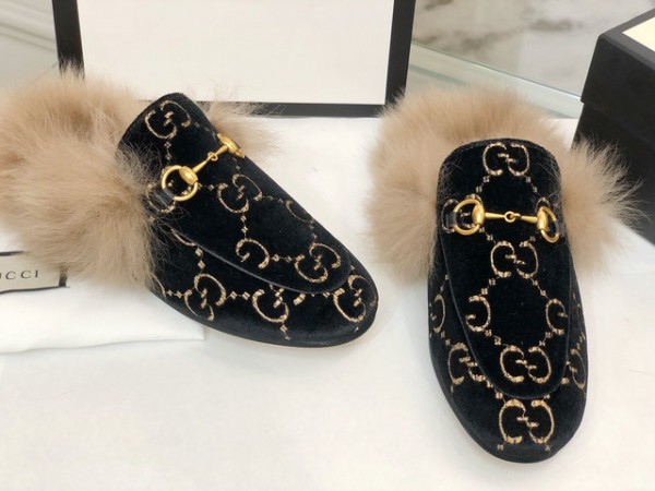 Gucci Horsebit Velvet Slippers With Fur 