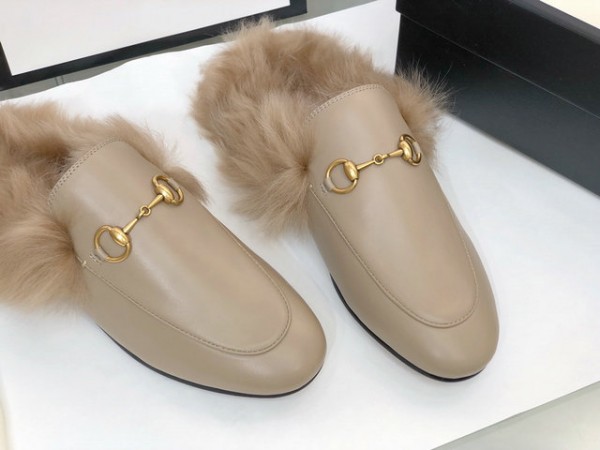 Gucci Horsebit Leather Slippers With Fur