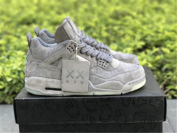 Jordan 4 Retro Kaws 930155-003