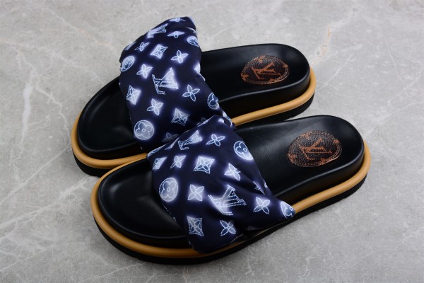 Louis Vuitton Pool Pillow comfort mule 1A9SMR