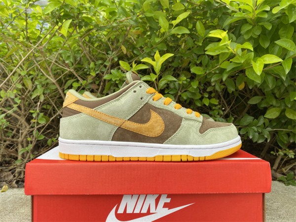 Nike Dunk Low Dusty Olive DH5360-300