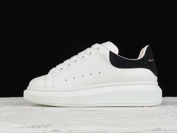 Alexander McQueen Oversized Sneaker