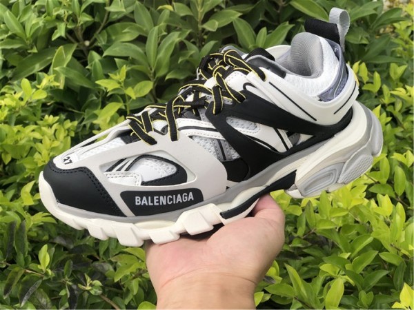Balenciaga Grey Yellow Track Sneaker 211342F128024