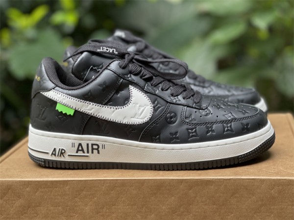 Louis Vuitton x Nike Air Force 1 Black