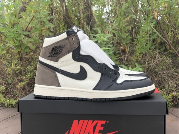 Jordan 1 Retro High Dark Mocha 555088-105