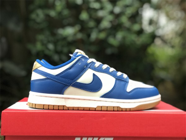 Nike Dunk Low Kansas City Royals FB7173-141