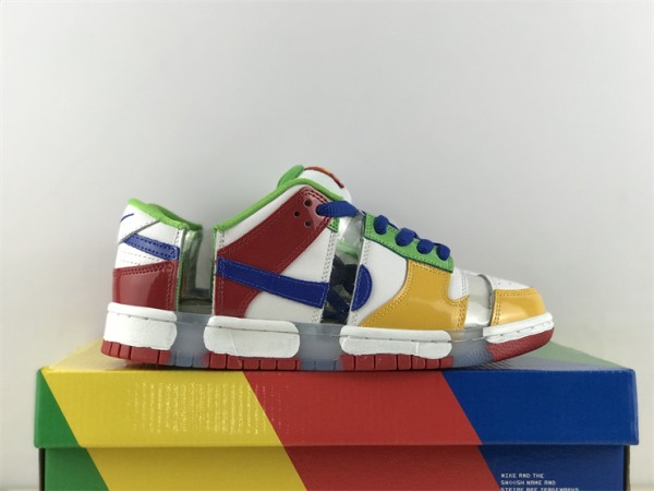 Nike SB Dunk Low Sandy Bodecker FD8777-100