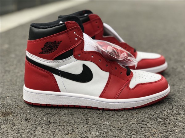 Jordan 1 Retro High Chicago (2015) 555088-101