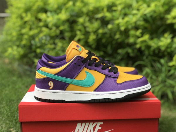 Nike Dunk Low LX Lisa Leslie DO9581-500