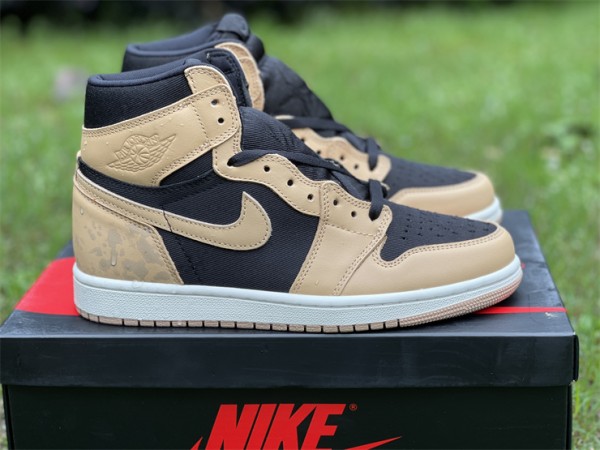 Air Jordan 1 Retro High OG "Heirloom" 555088-202