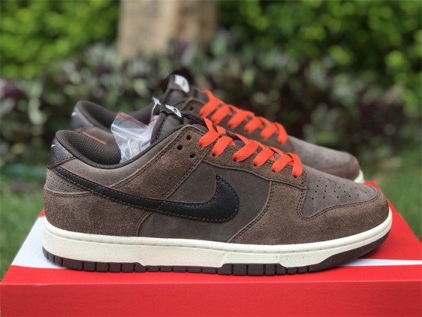 Nike Dunk Low “Baroque Brown” Adds Stock Team Orange Laces DQ8801-200