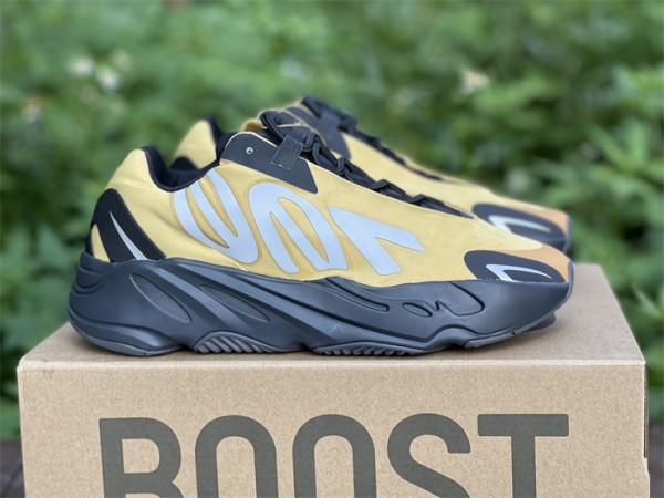 Adidas Yeezy Boost 700 MNVN Honey Flux GZ0717