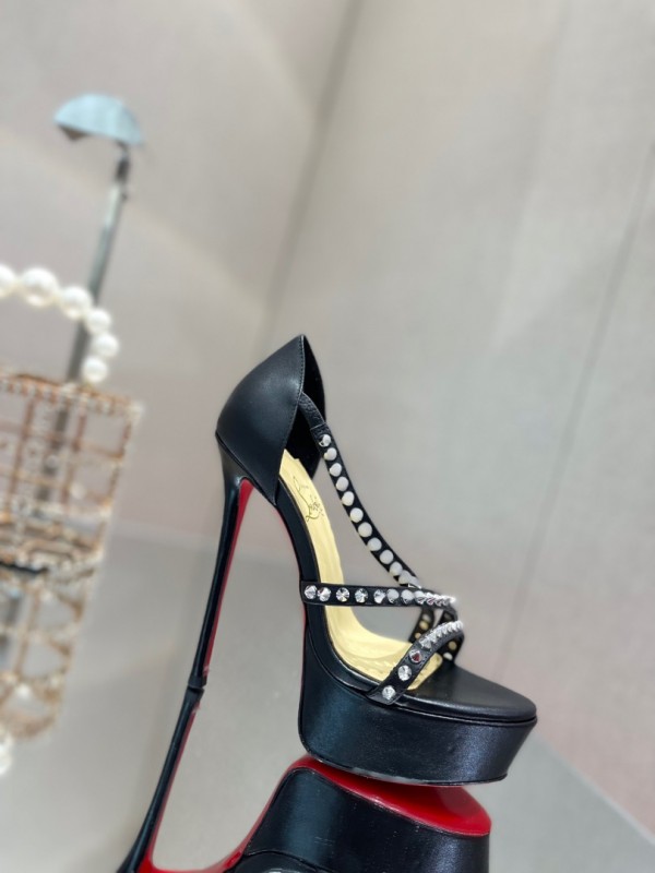Christian Louboutin Ultimate hate sky high 15cm spikes  Black