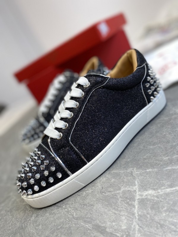Christian Louboutin Low Cut Sneakers CL-LS21