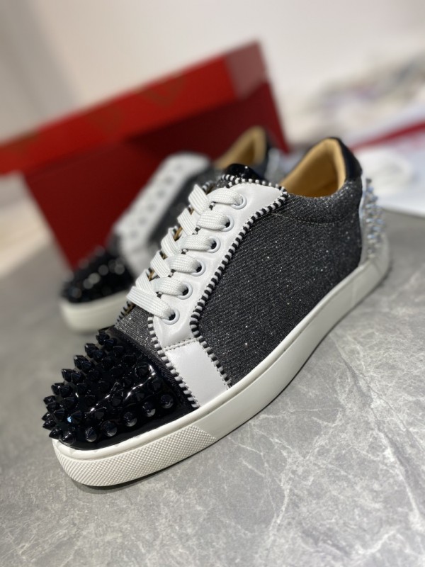 Christian Louboutin Low Cut Sneakers CL-LS22