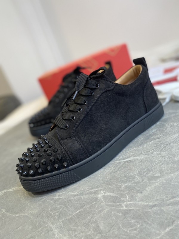 Christian Louboutin Low Cut Sneakers CL-LS33