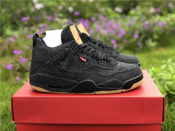 Jordan 4 Retro Levi's Black (Blank Tag) AO2571 001