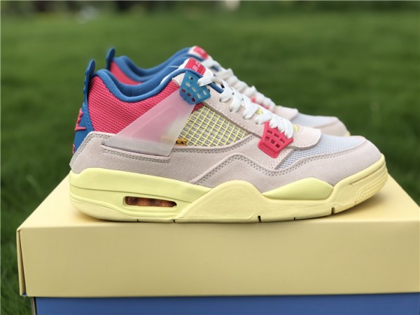 Jordan 4 Retro Union Guava Ice DC9533-800