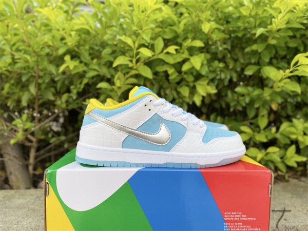Nike SB Dunk Low FTC Lagoon Pulse DH7687-400