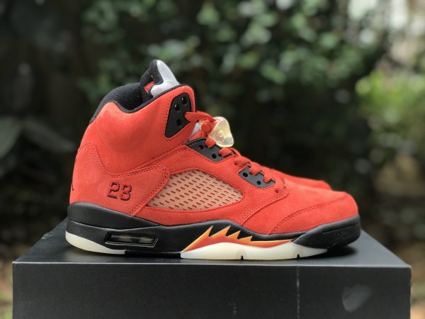Jordan 5 Retro Dunk on Mars DD9336-800