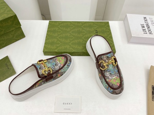 Gucci Horsebit Platform Slippers GCW024