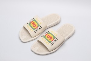 Gucci Slide Sandal GUCS037