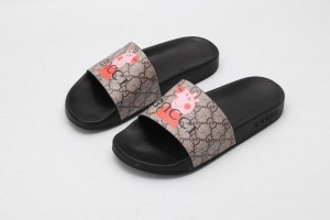 Gucci Slide Sandal GUCS028
