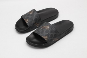 Gucci Slide Sandal GUCS020