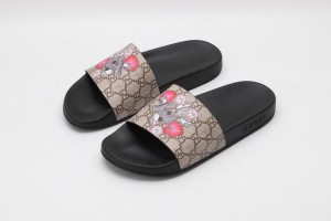 Gucci Slide Sandal GUCS017