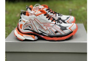 Balenciaga Runner Orange 677402 W3RB7 9051