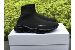 Balenciaga Speed Trainer Triple Black 485625W05G01000