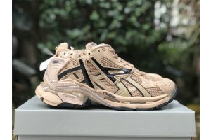 Balenciaga Runner Coffee Brown 677403 W1RA8 0125